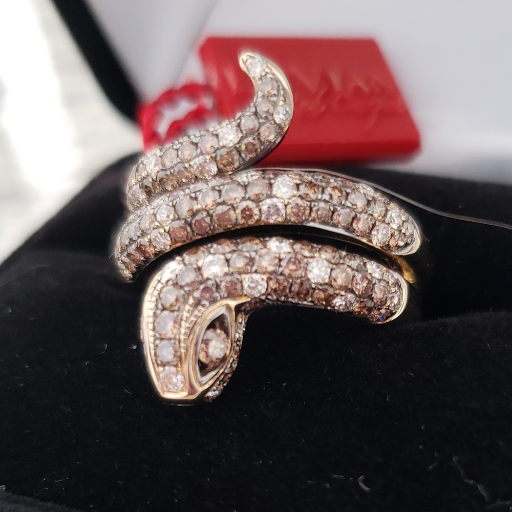 NWT LeVian Red Carpet Limited Edition Serpent Ring - Picture 1 of 4